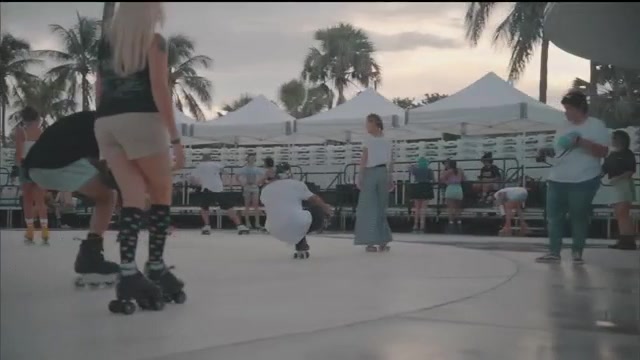 Beach Skate convierte la icónica capa de North Beach en una pista de hielo – WSVN 7News |  Noticias de Miami, Clima, Deportes