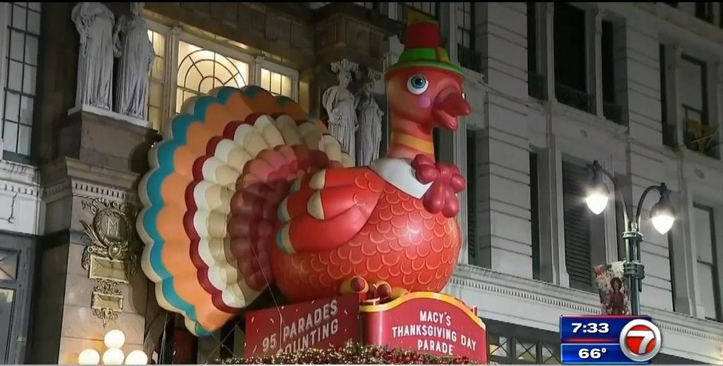 El Desfile de Acción de Gracias de Macy’s regresa, con todos los adornos – WSVN 7News |  Noticias de Miami, Clima, Deportes