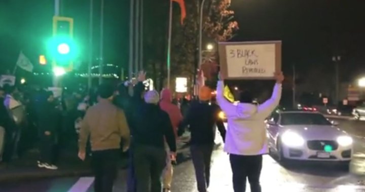 ‘Júbilo con un toque de precaución’: Columbia Británica responde cuando India deroga controvertidas leyes agrícolas