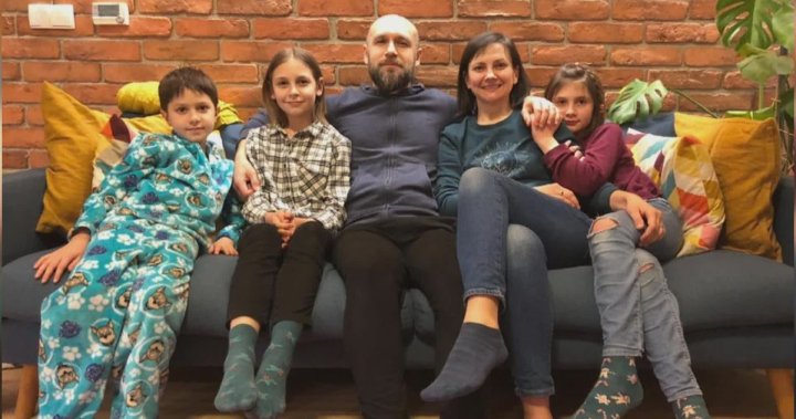 Una mujer de BC que ayuda a una familia ucraniana a huir a Canadá dice que el sistema es demasiado complicado