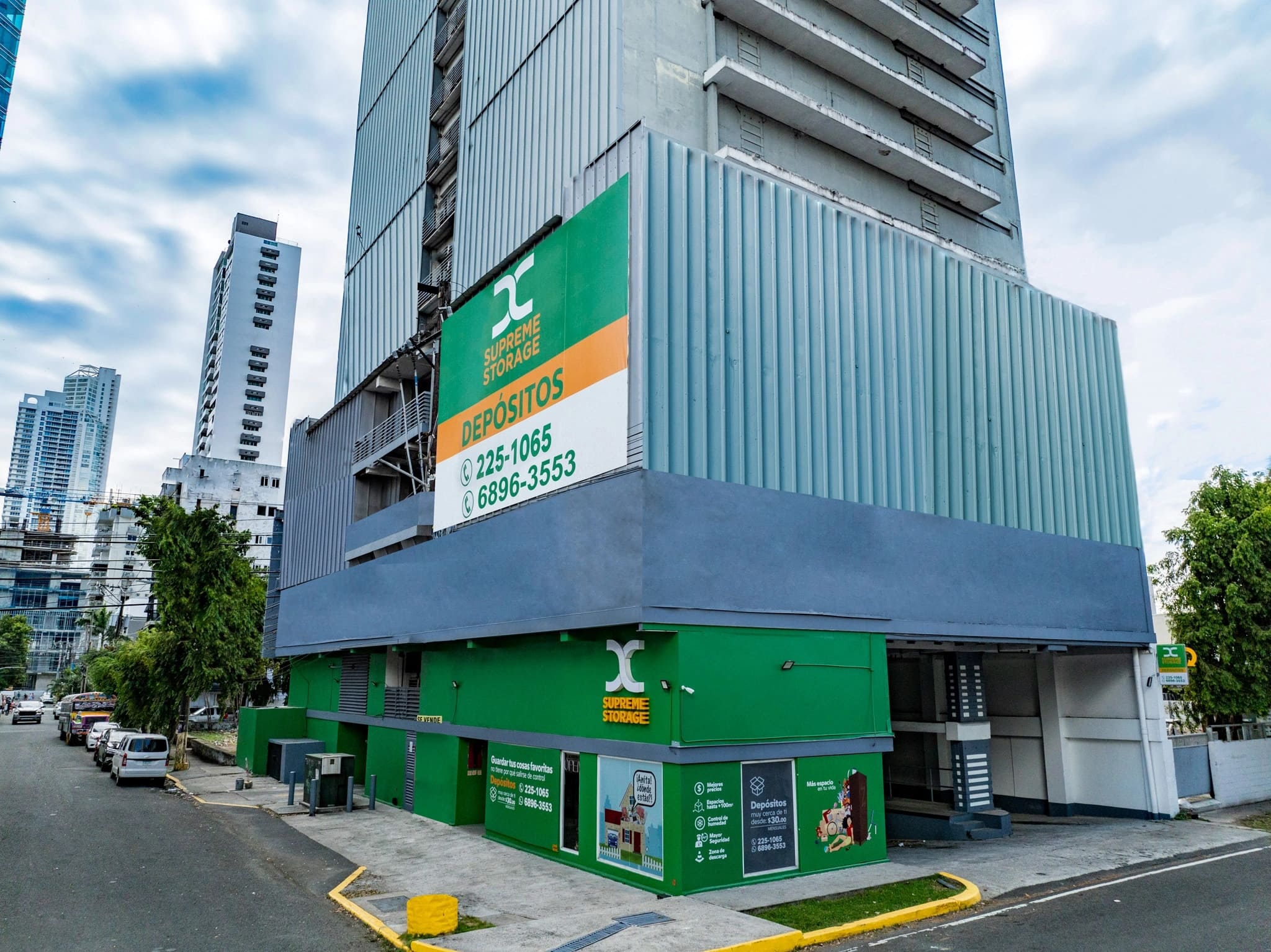 La importancia del acceso y la conveniencia al alquilar mini depósitos en Panamá