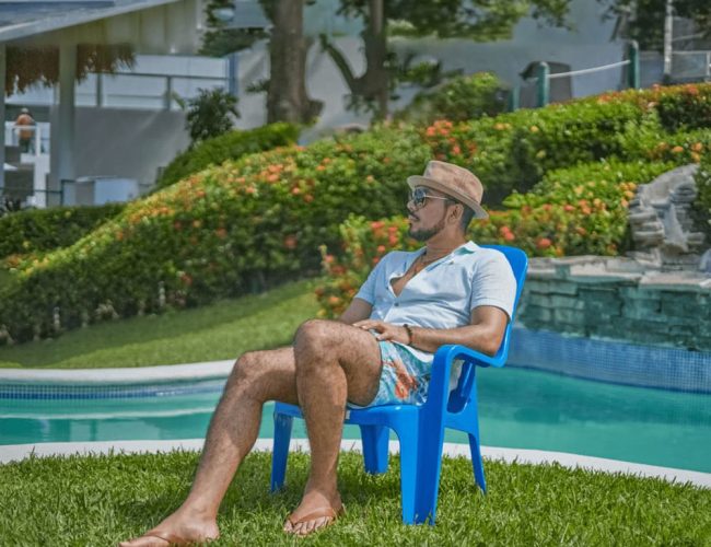 Muebles de plástico resistentes y versátiles en Puerto Rico