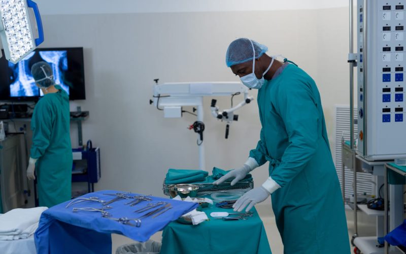 US Pharmacy en Panamá: instrumental quirúrgico Aesculap Caiman