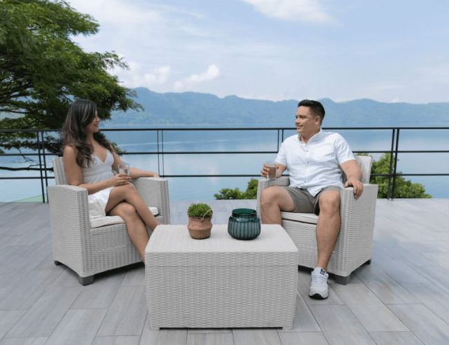 Muebles de plástico en Aruba: innovación y durabilidad para tu jardín